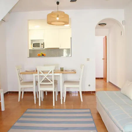 Tatil Evi Casa Blava B&q Pool&tennis Terrace